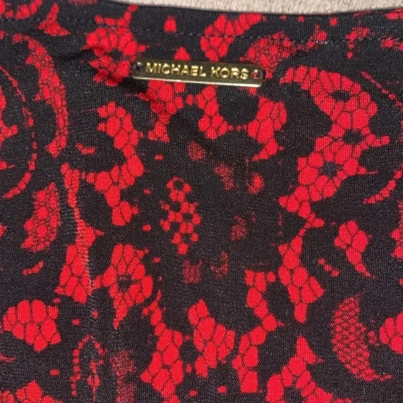 NWT Michael Kors $98 Retail Large Crimson Red Black Lace Print - Picture 5 of 5
